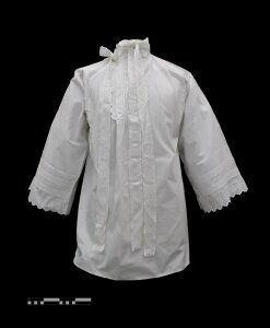 Podlužácká mužská košile